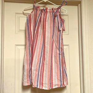 Large women’s summer top, ties on the shoulders.